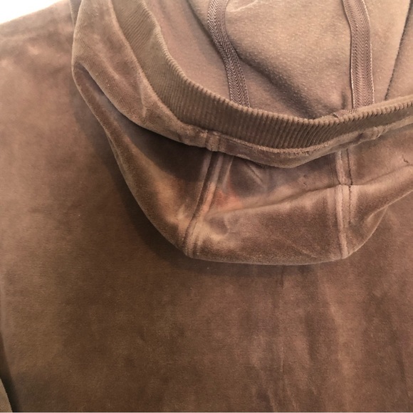 Avenue Velour Tracksuit Hoodie with Button Accents, size 18/20 pants , 26 top. - Picture 15 of 15